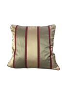 WPHOME W-104 Premium Decorative Cushion Set